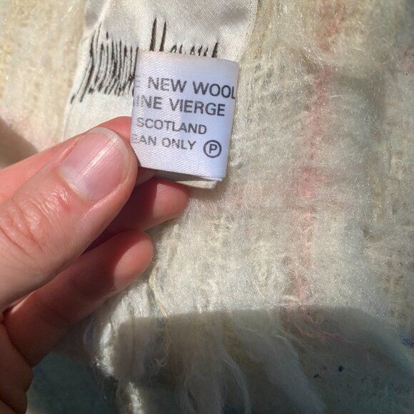 Vintage plaid 100% Wool throw blanket - Picture 5 of 8